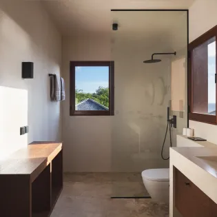 12.1 tulum guest bathroom 1 SBP